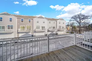 203 Settlers Pl, West Dundee, IL 60118 - Photo 14