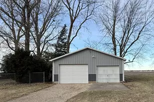 2932 Il Route 17, Galva, IL 61434 - Photo 4