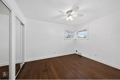 304 E Golf Road, Mount Prospect, IL 60056 - Photo 8