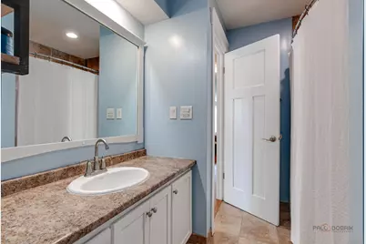 737 Garfield Avenue #B, Libertyville, IL 60048 - Photo 18