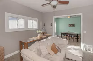 2330 38th St, Rock Island, IL 61201 - Photo 4