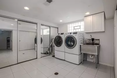 499 Longcommon Road, Riverside, IL 60546 - Photo 16