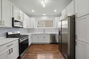 7955 S Harvard Ave, Chicago, IL 60620 - Photo 8