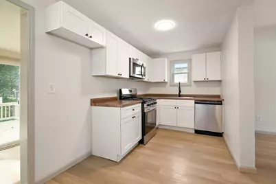 529 E 4th Street, Momence, IL 60954 - Photo 4