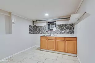 3916 W Grand Ave, Chicago, IL 60651 - Photo 20