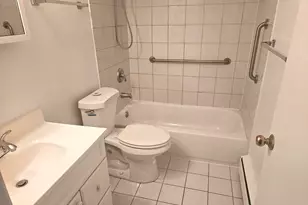 863 N Northwest Hwy, Park Ridge, IL 60068 - Photo 16