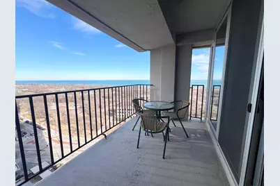 1960 N Lincoln Park West #1910, Chicago, IL 60614 - Photo 4