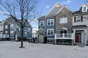 171 Shaftesbury St, Carol Stream, IL 60188 - Photo 2