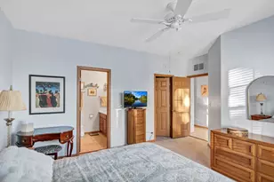 171 Shaftesbury St, Carol Stream, IL 60188 - Photo 18