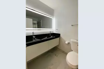 230 E Ontario Street #1206, Chicago, IL 60611 - Photo 24