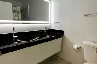 230 E Ontario St, Chicago, IL 60611 - Photo 24