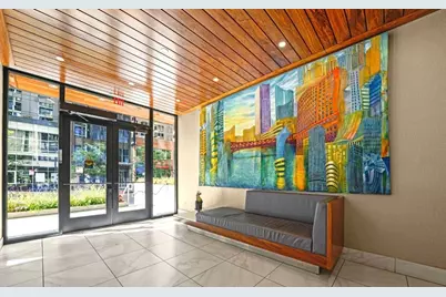 230 E Ontario Street #1206, Chicago, IL 60611 - Photo 32