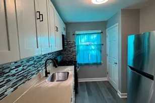 8851 S Parnell Ave, Chicago, IL 60620 - Photo 4