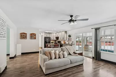 3727 Hale Lane, Island Lake, IL 60042 - Photo 6