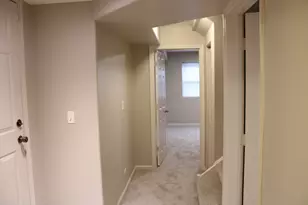 1725 E 67th St, Chicago, IL 60649 - Photo 12