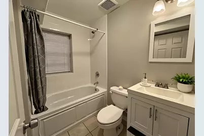 1725 E 67th Street #1F, Chicago, IL 60649 - Photo 16