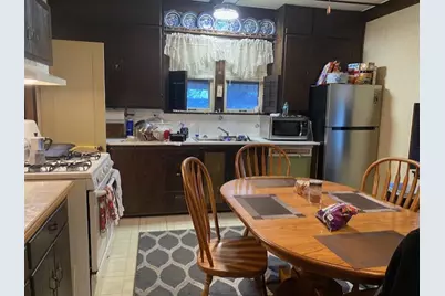 215 W Devlin Street, Spring Valley, IL 61362 - Photo 2