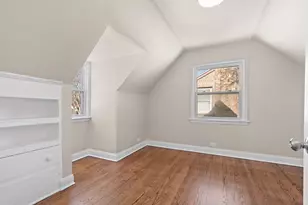 10119 S Yates Blvd, Chicago, IL 60617 - Photo 12
