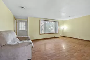 500 California Ave, Aurora, IL 60506 - Photo 10