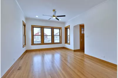 2429 Ridgeland Avenue, Berwyn, IL 60402 - Photo 2