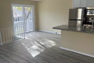 495 Sidney Ave, Glendale Heights, IL 60139 - Photo 2