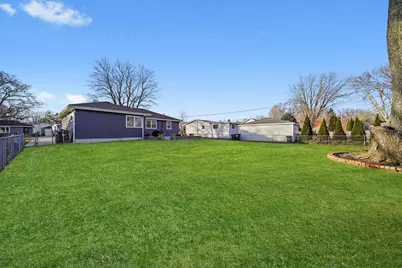 [Address not provided], McHenry, IL 60050 - Photo 30