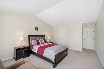 883 Sparta Court, Vernon Hills, IL 60061 - Photo 20