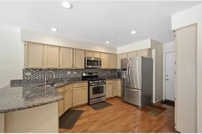 883 Sparta Court, Vernon Hills, IL 60061 - Photo 10