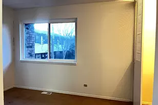 9 Tower Ct, Downers Grove, IL 60516 - Photo 10