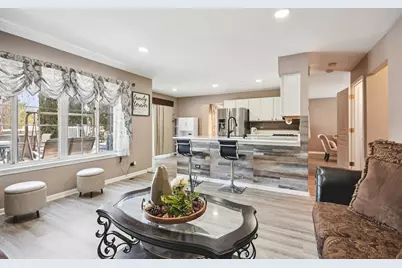 521 Ivory Lane, Bartlett, IL 60103 - Photo 8