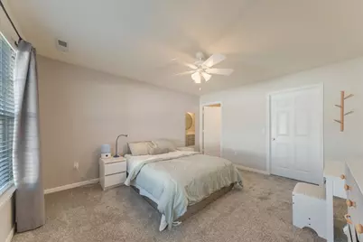 702 Bardeen Lane, Champaign, IL 61822 - Photo 20