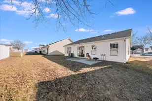702 Bardeen Ln, Champaign, IL 61822 - Photo 26