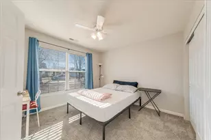 702 Bardeen Ln, Champaign, IL 61822 - Photo 4