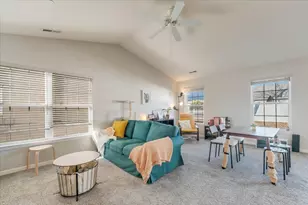 702 Bardeen Ln, Champaign, IL 61822 - Photo 8