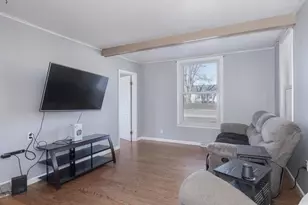 154 W Main St, El Paso, IL 61738 - Photo 6