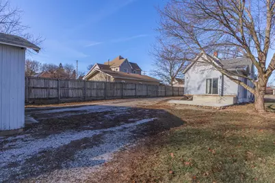 154 W Main Street, El Paso, IL 61738 - Photo 24