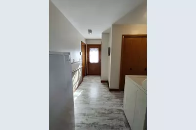 1221 Warren Avenue, Belvidere, IL 61008 - Photo 28