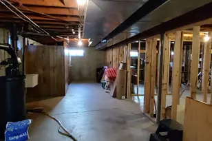 1221 Warren Ave, Belvidere, IL 61008 - Photo 40