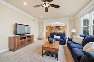 660 Avon Ct, Elburn, IL 60119 - Photo 18