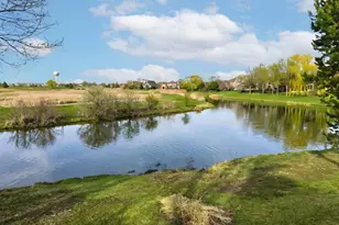 660 Avon Ct, Elburn, IL 60119 - Photo 54