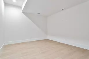 533 Kensington Ct, Hinsdale, IL 60521 - Photo 36