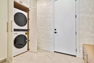 533 Kensington Ct, Hinsdale, IL 60521 - Photo 14