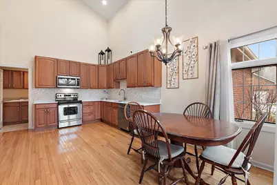 16815 Crystal Court, Tinley Park, IL 60477 - Photo 8