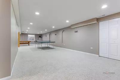 371 Sycamore Street, Vernon Hills, IL 60061 - Photo 32