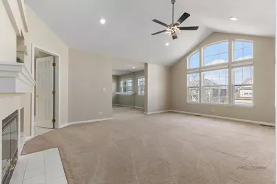 371 Sycamore Street, Vernon Hills, IL 60061 - Photo 20