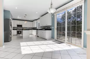 371 Sycamore St, Vernon Hills, IL 60061 - Photo 14