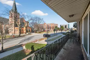 7861 Niles Center Rd, Skokie, IL 60077 - Photo 2