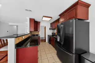 7861 Niles Center Rd, Skokie, IL 60077 - Photo 12