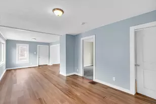 1213 W Beslin St, Urbana, IL 61801 - Photo 2