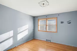 1124 W Hawkins St, Kankakee, IL 60901 - Photo 14